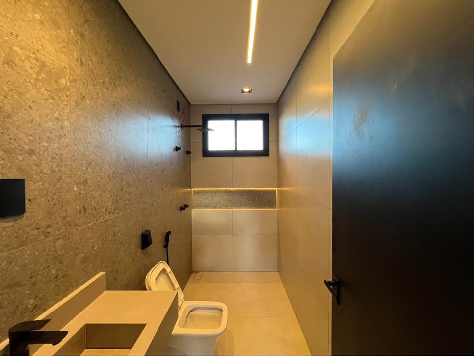 Residência de Alto Luxo Riviera Garden c/ Lazer Privativo em Mandaguaçu